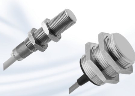 Inductive B06 Sensor Proximity series | Pi-Tronic